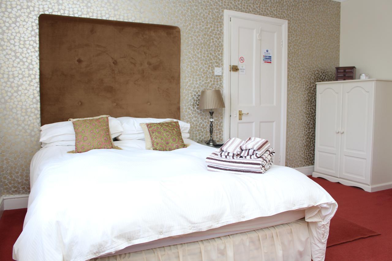 Laurels Guesthouse ウィットニー エクステリア 写真